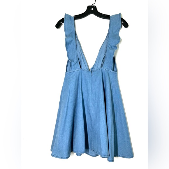 Motel Kasmara Chambray Babydoll Flare Ruffle Mini Dress - Picture 5 of 7